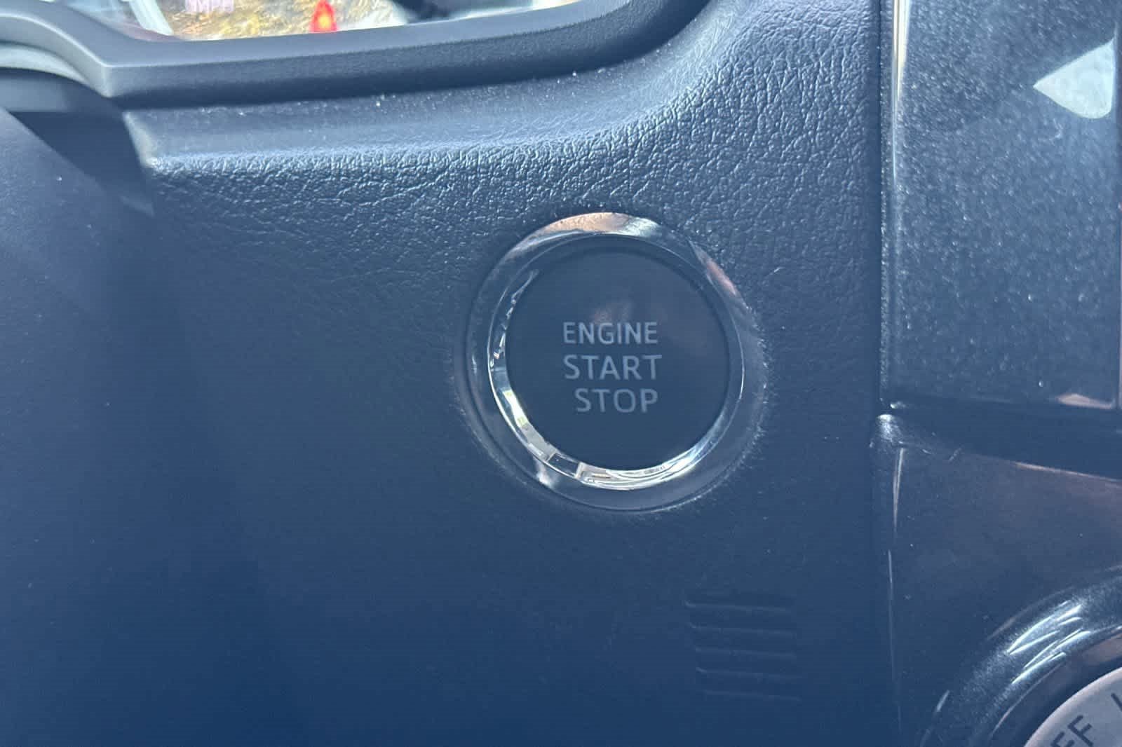 Used 2022 Toyota 4Runner TRD Off-Road Premium image 24