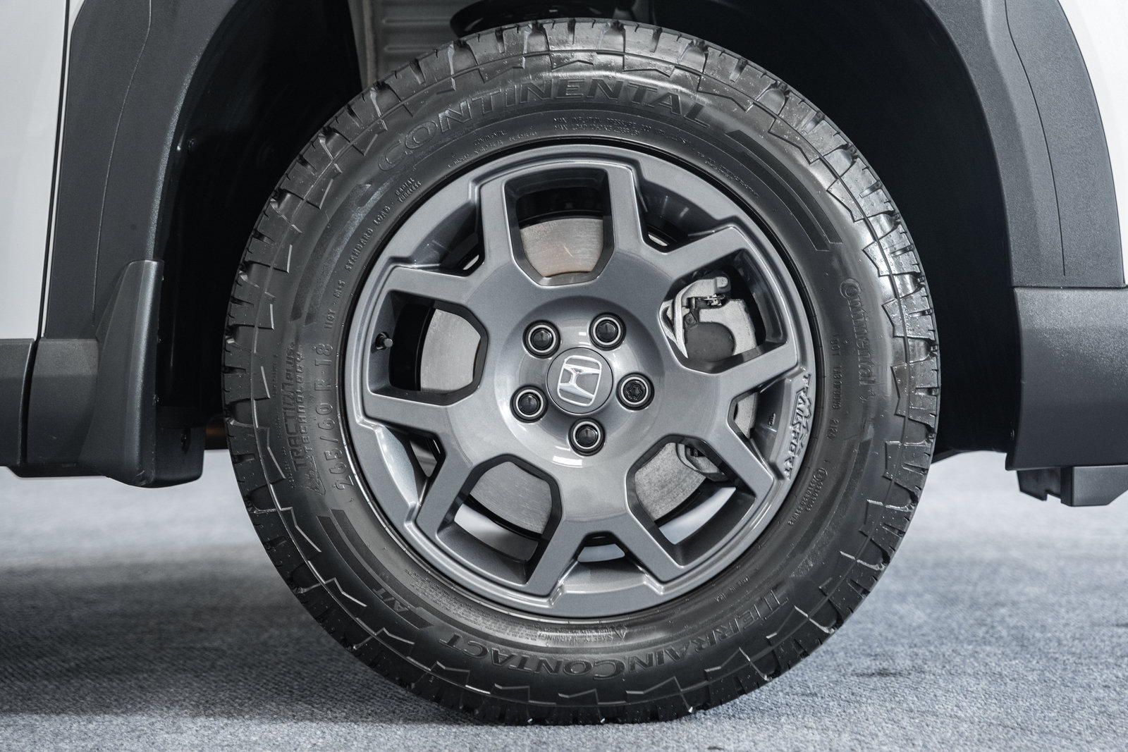 Used 2025 Honda Pilot TrailSport image 23