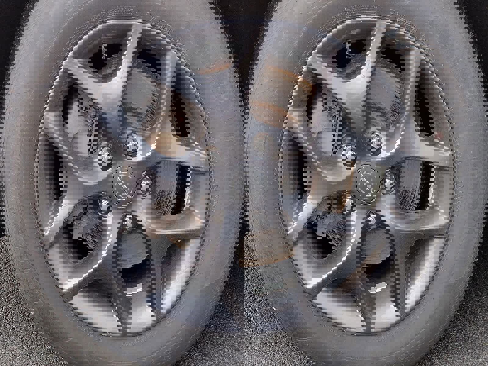 Used 2020 Chrysler Pacifica Touring-L Plus w/ Advanced Safetytec Group image 14