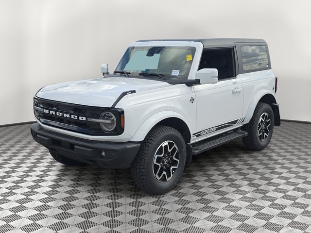 Certified 2023 Ford Bronco Outer Banks AWD/4WD image 3