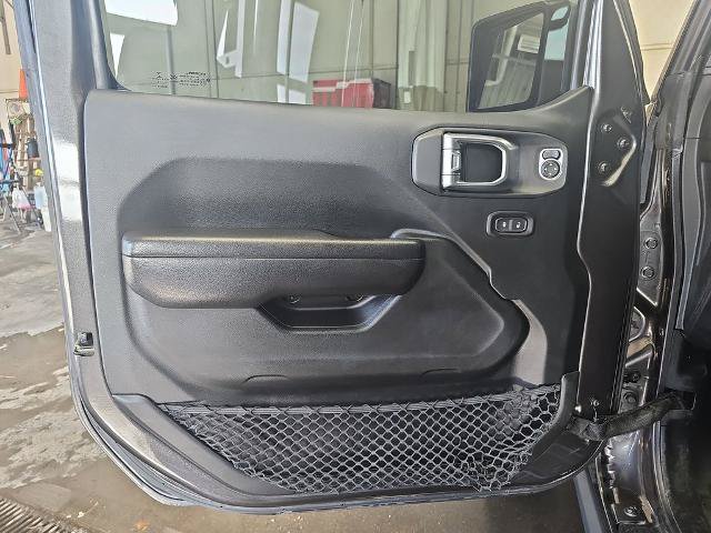Used 2018 Jeep Wrangler Unlimited Rubicon AWD/4WD image 27
