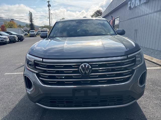 Used 2024 Volkswagen Atlas SEL image 8