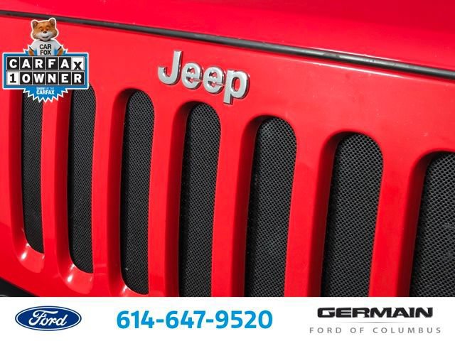 Used 2017 Jeep Wrangler Unlimited Rubicon w/ Connectivity Group AWD/4WD image 15