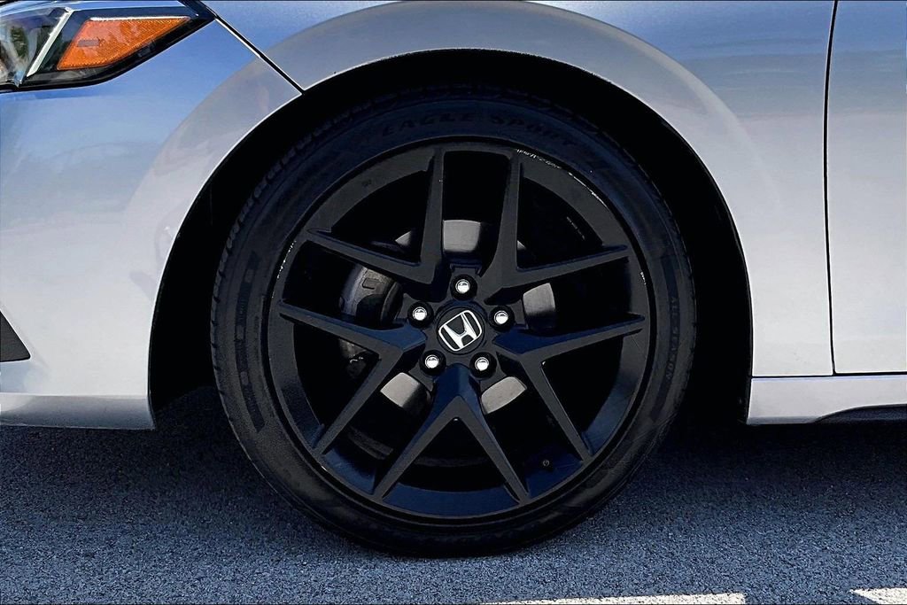 Used 2024 Honda Civic Sport image 9