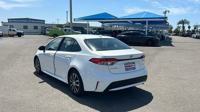 Used 2022 Toyota Corolla LE FWD image 5