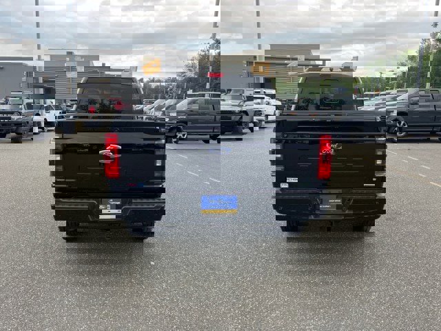 Certified 2022 Ford F150 XLT w/ Equipment Group 302A High image 3