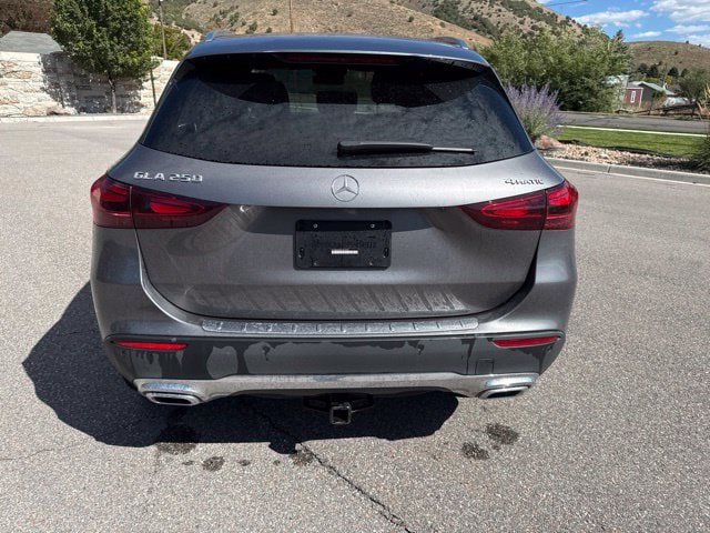 Used 2025 Mercedes-Benz GLA 250 4MATIC image 7