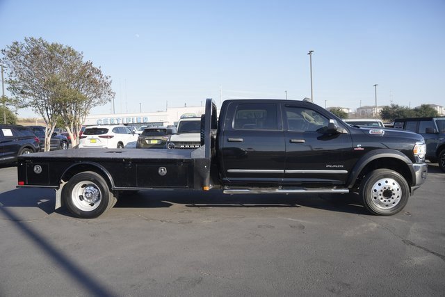 Used 2020 RAM 5500 Tradesman w/ Safety Group image 3