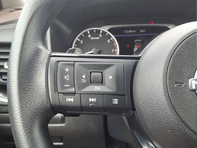 Used 2023 Nissan Rogue SV AWD/4WD image 22