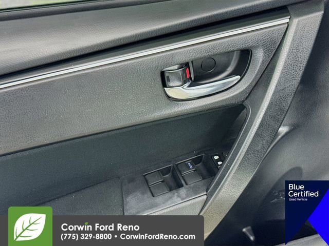 Used 2018 Toyota Corolla LE image 20