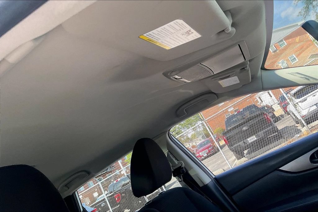 Used 2019 Nissan Rogue Sport S AWD/4WD image 21