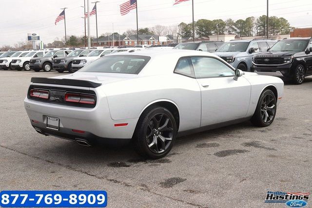 Used 2020 Dodge Challenger SXT w/ Blacktop Package image 3