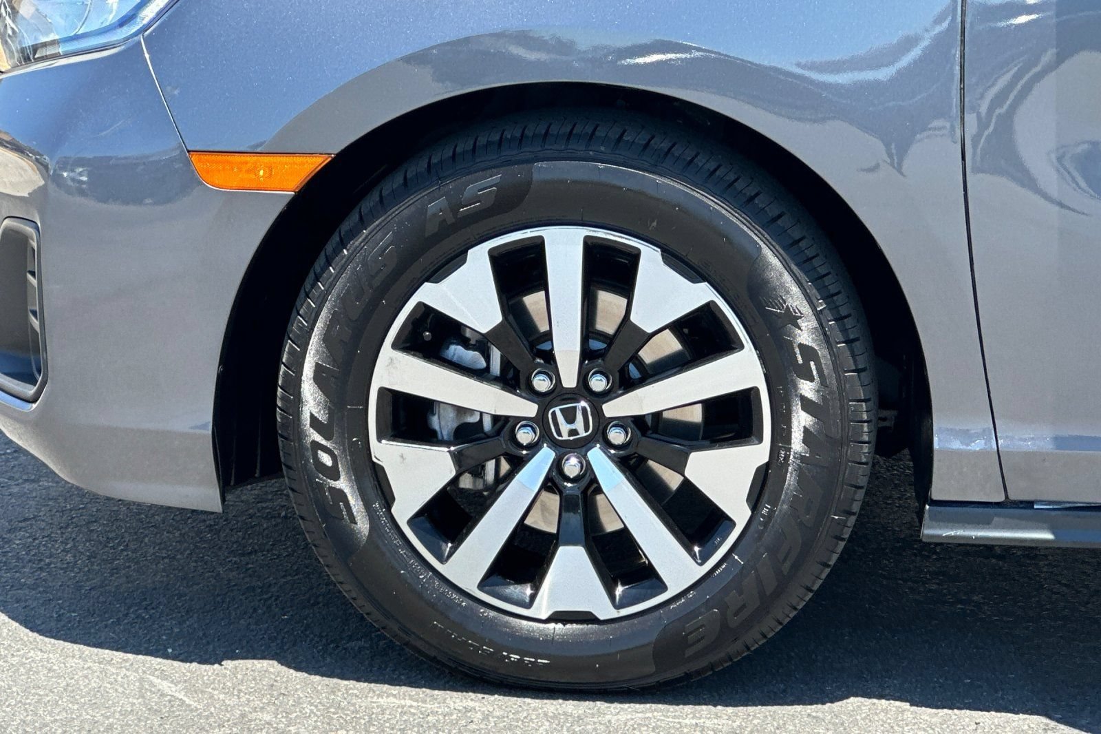 Used 2025 Honda Odyssey EX-L image 26