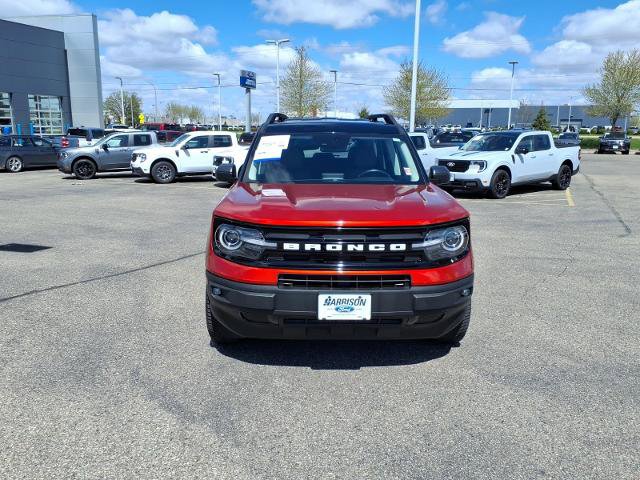 Certified 2023 Ford Bronco Sport Outer Banks AWD/4WD image 2