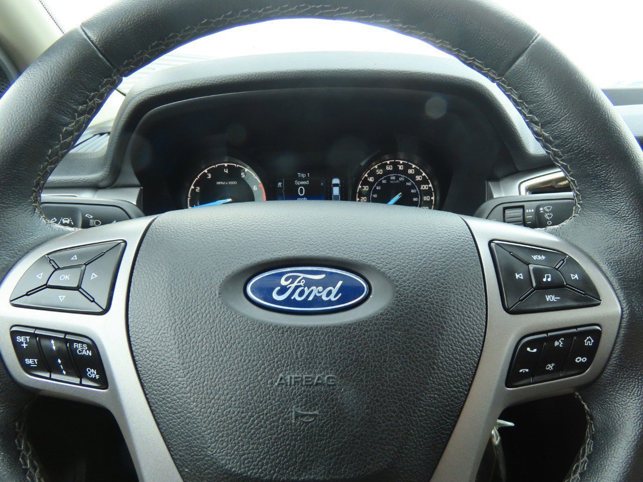 Certified 2019 Ford Ranger XLT w/ Black Appearance Package image 27