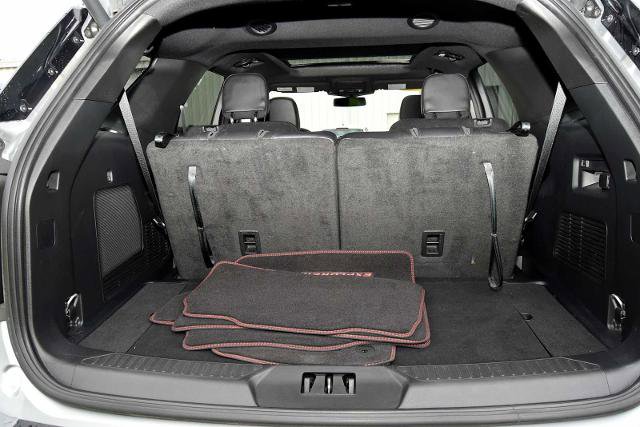 Certified 2023 Ford Explorer ST-Line w/ Class IV Trailer Tow Package AWD/4WD image 36