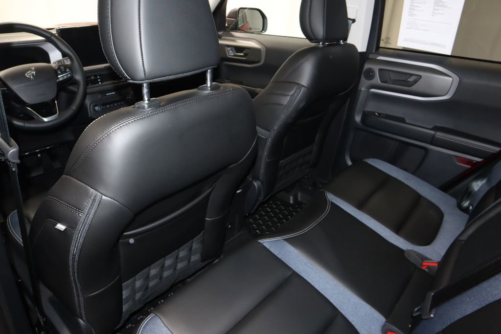 Certified 2025 Ford Bronco Sport Outer Banks w/ Outer Banks Tech Package+ AWD/4WD image 22