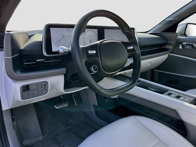 Used 2025 Hyundai Ioniq 6 Limited RWD image 10