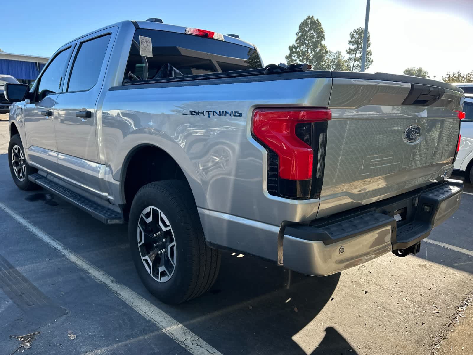 Certified 2023 Ford F150 Lightning XLT AWD/4WD image 6