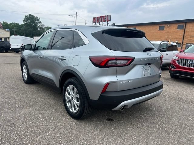 Certified 2023 Ford Escape Active w/ Tech Pack #2 AWD/4WD image 6