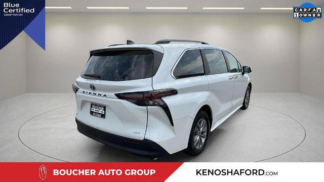 Used 2025 Toyota Sienna XLE FWD image 5