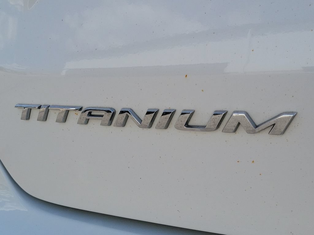 Certified 2024 Ford Edge Titanium w/ Equipment Group 301A AWD/4WD image 7