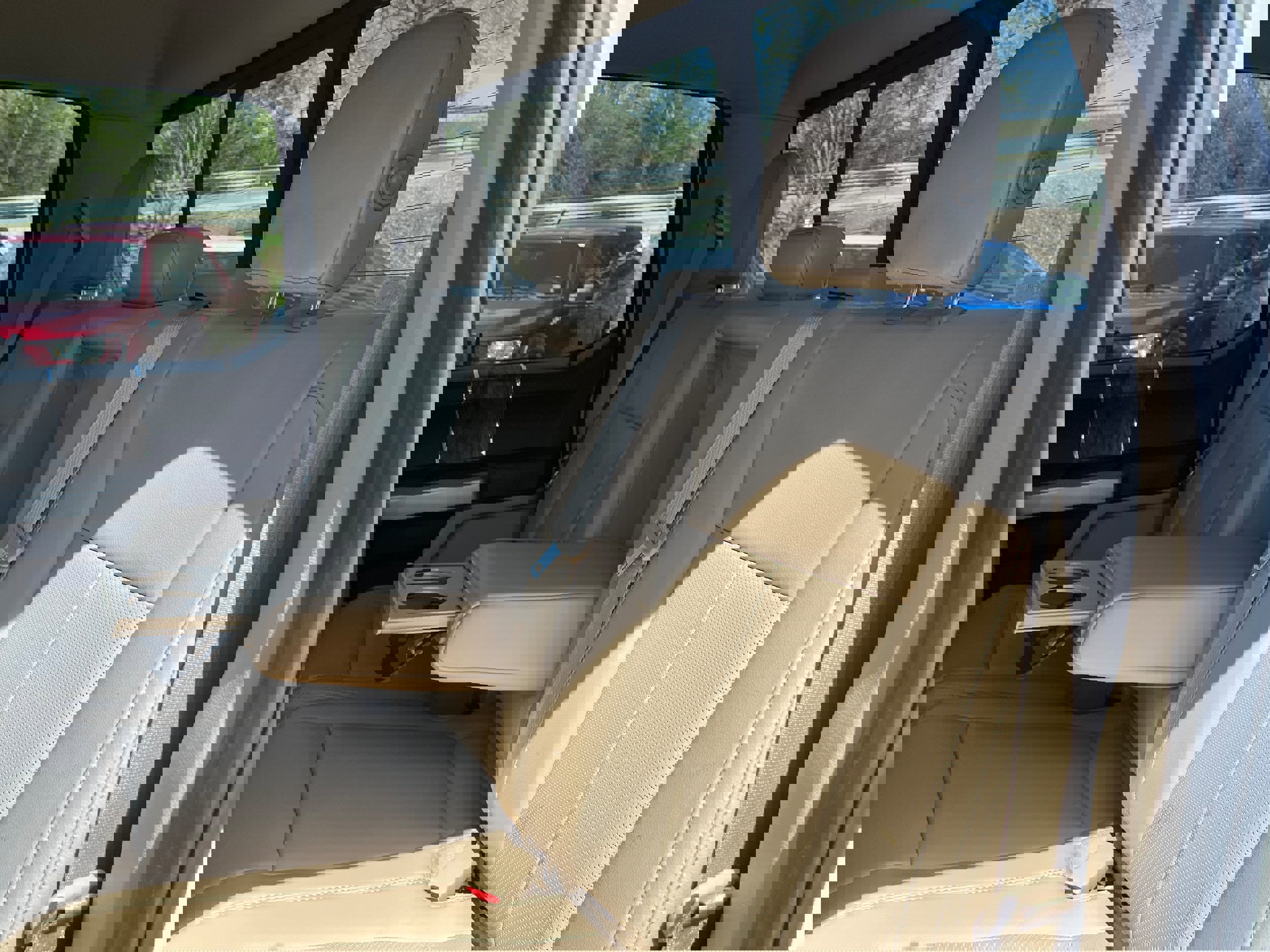 Certified 2019 Ford F150 Lariat w/ Equipment Group 502A Luxury image 12