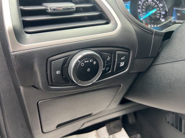 Certified 2023 Ford Edge SEL w/ Convenience Package image 9