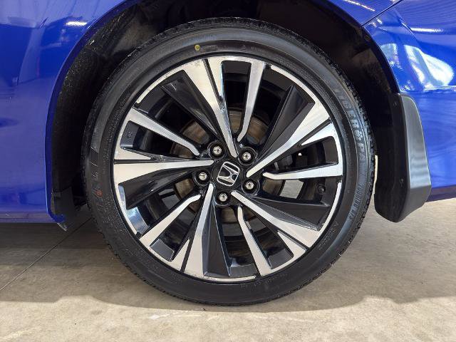 Used 2017 Honda Accord EX-L image 8
