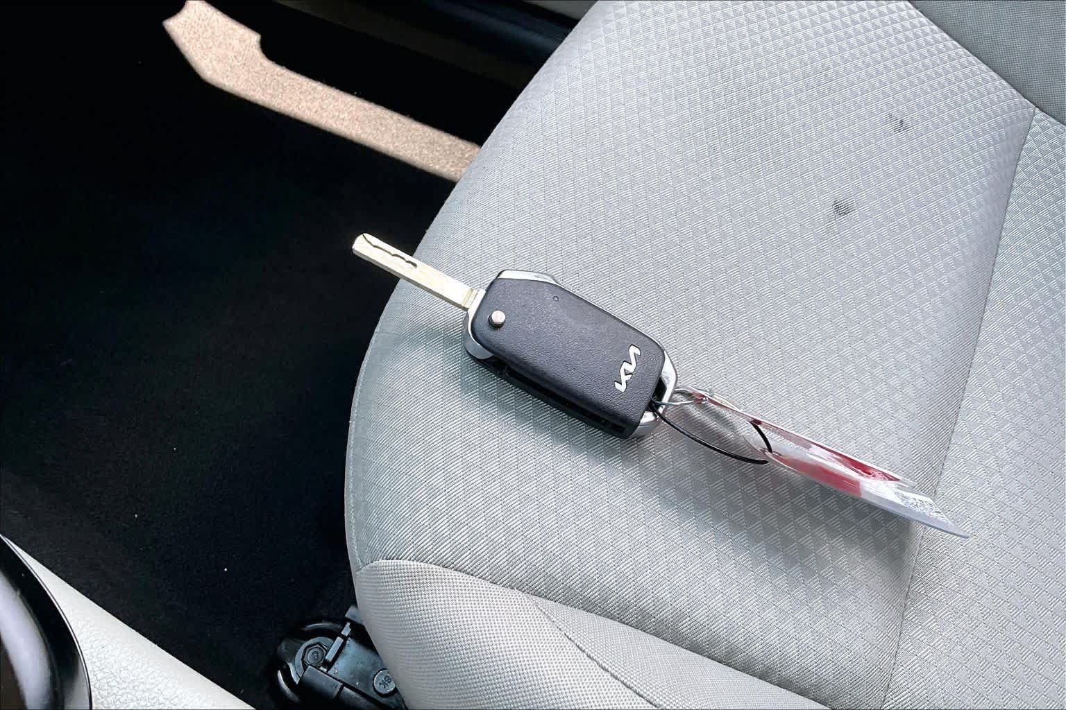 Used 2024 Kia Soul LX w/ Option Group 015 FWD image 14
