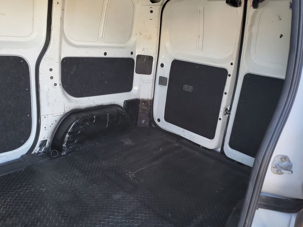 Used 2017 Chevrolet City Express LS image 9