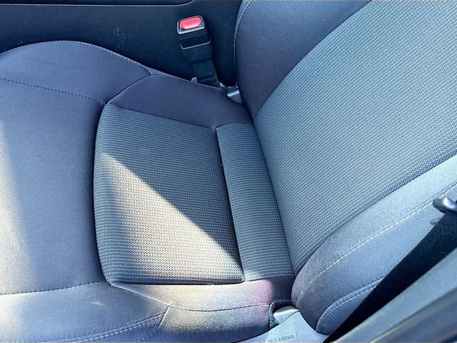 Used 2023 Toyota Venza LE AWD/4WD image 20