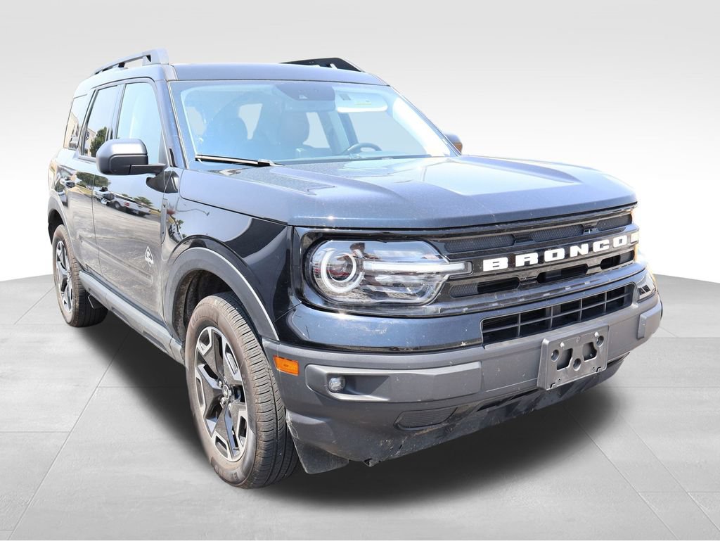 Certified 2024 Ford Bronco Sport Outer Banks w/ Tech Package AWD/4WD image 13