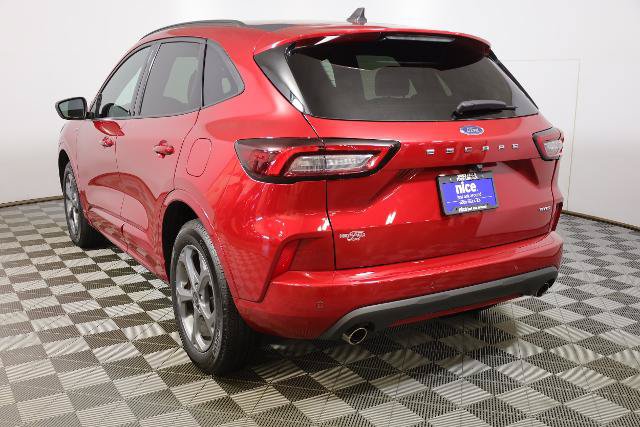 Certified 2024 Ford Escape ST-Line w/ Tech Pack #1 AWD/4WD image 8