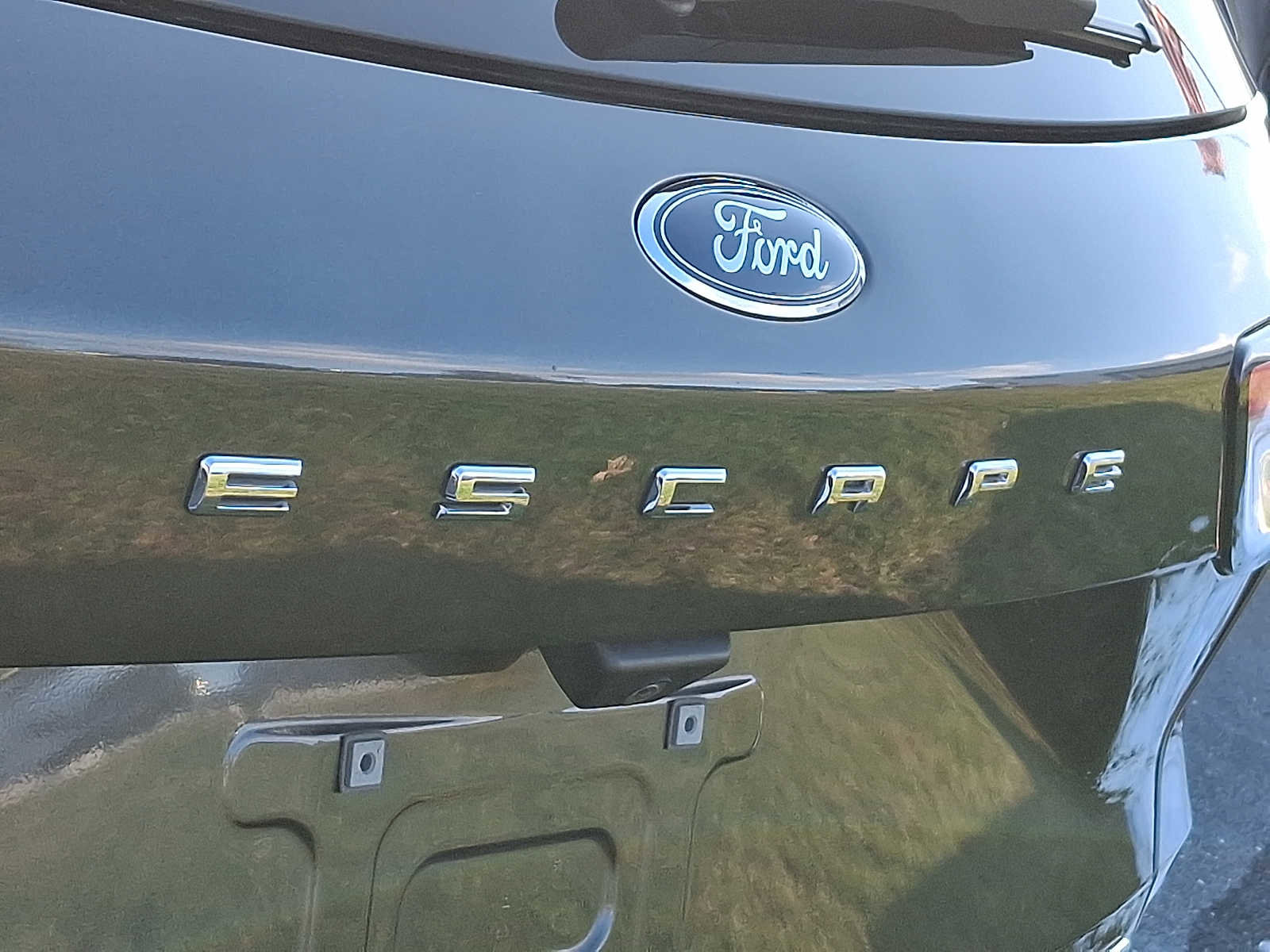 Certified 2020 Ford Escape SE Sport image 32