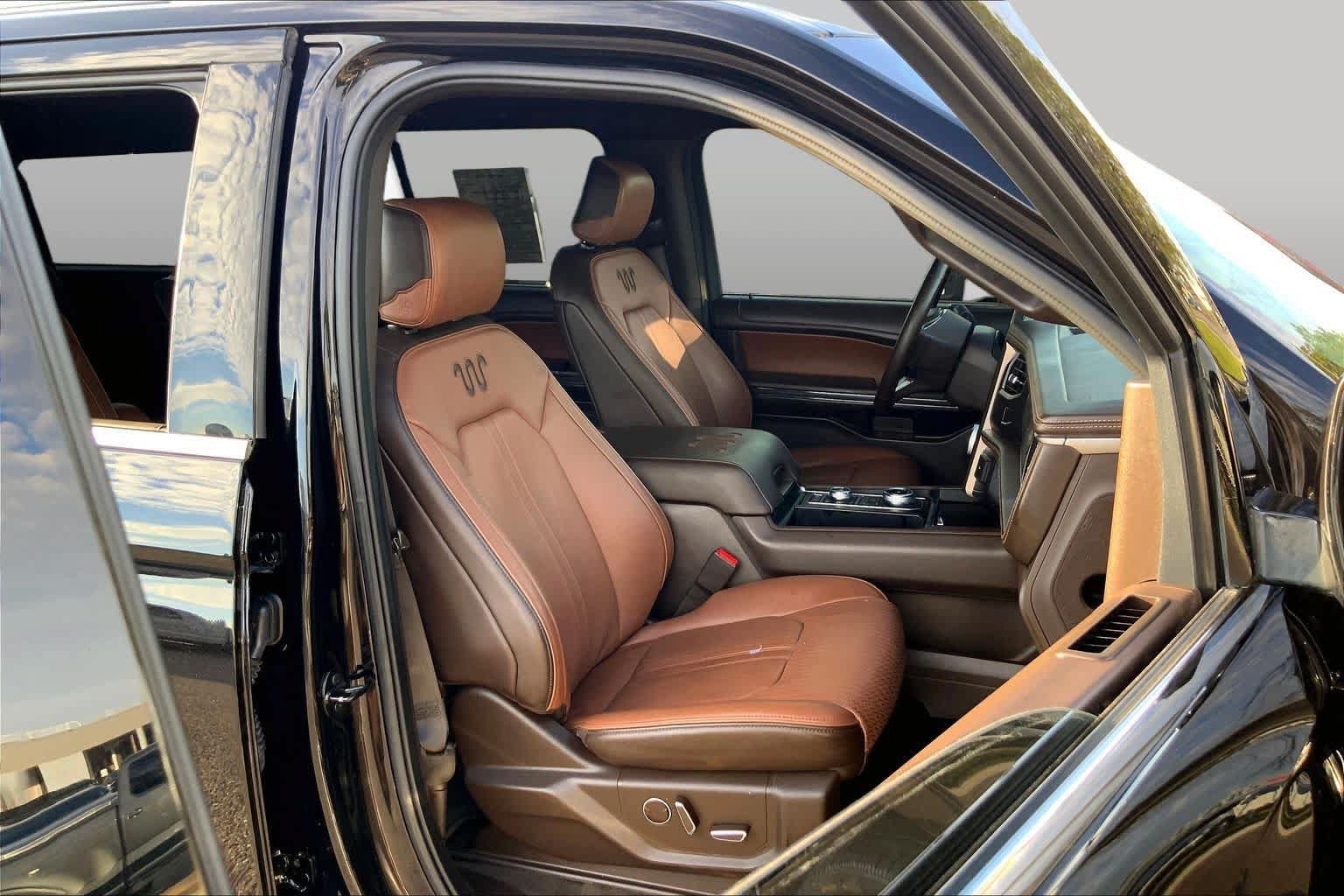 Certified 2023 Ford Expedition Max King Ranch AWD/4WD image 9