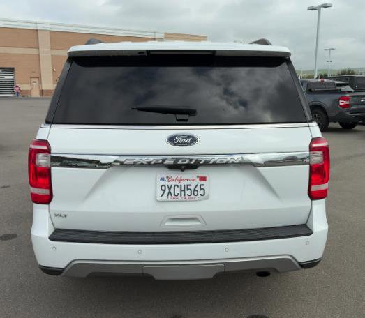 Certified 2019 Ford Expedition XLT w/ Equipment Group 202A image 3