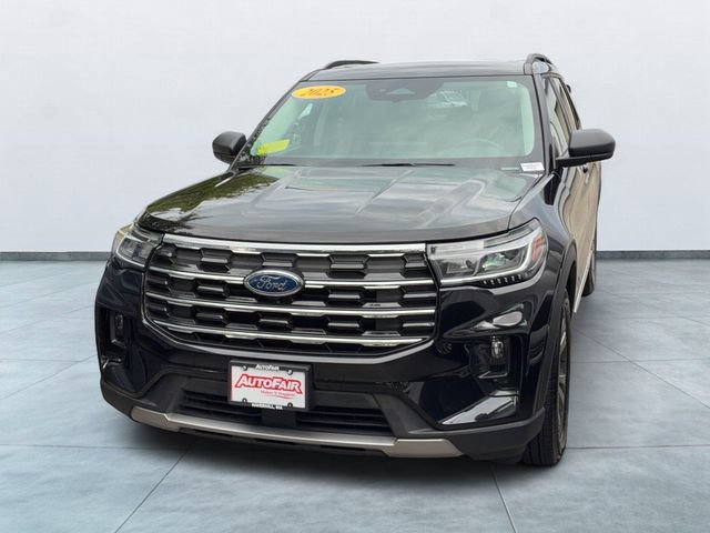 Certified 2025 Ford Explorer Active w/ Active Comfort Package AWD/4WD image 48
