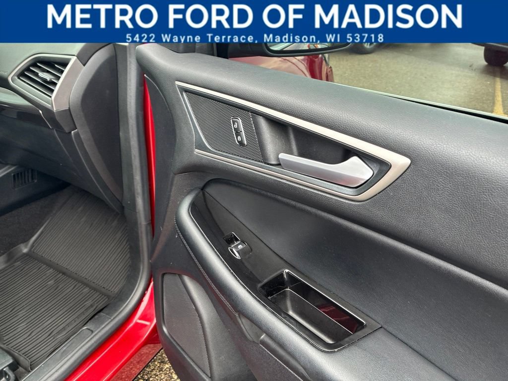 Certified 2020 Ford Edge SEL w/ Convenience Package AWD/4WD image 47