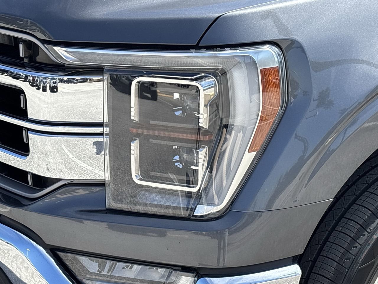 Certified 2023 Ford F150 Lariat w/ Equipment Group 502A High image 12