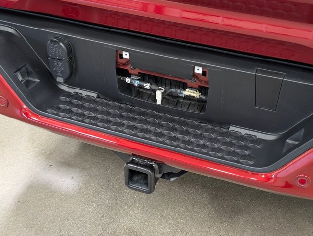 Used 2026 GMC Canyon AT4 AWD/4WD image 21