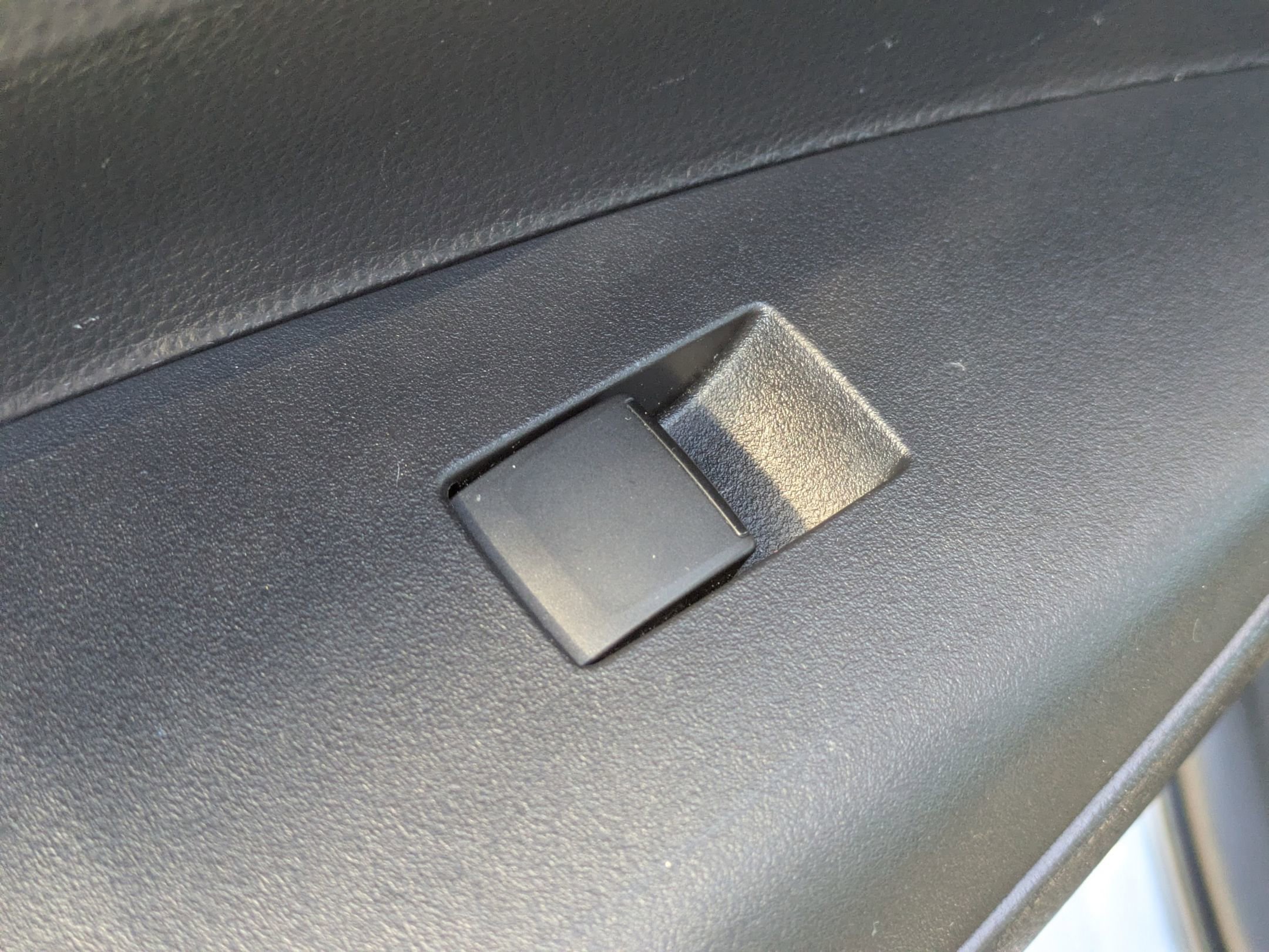 Used 2023 Toyota Corolla SE image 25