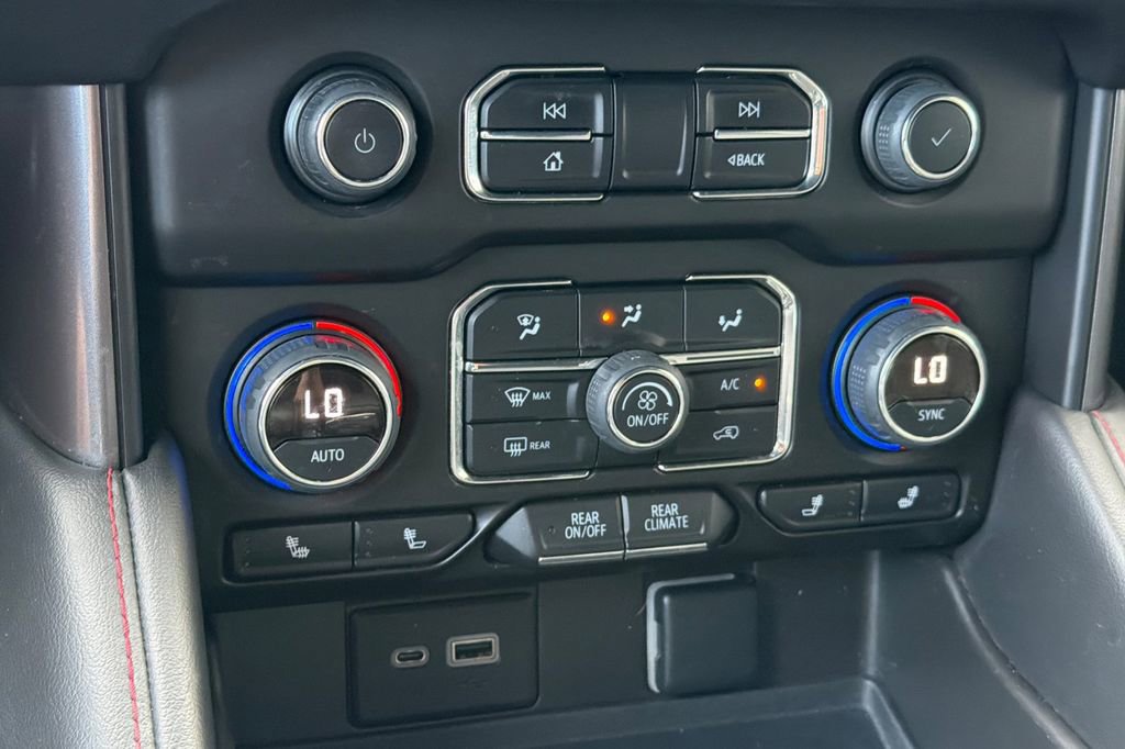 Used 2022 Chevrolet Tahoe RST w/ Luxury Package image 20