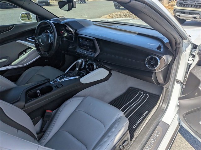 Used 2019 Chevrolet Camaro SS image 32