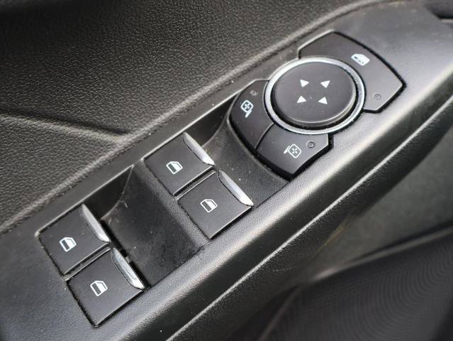 Certified 2022 Ford Escape SEL w/ SEL Stealth AWD Package image 12