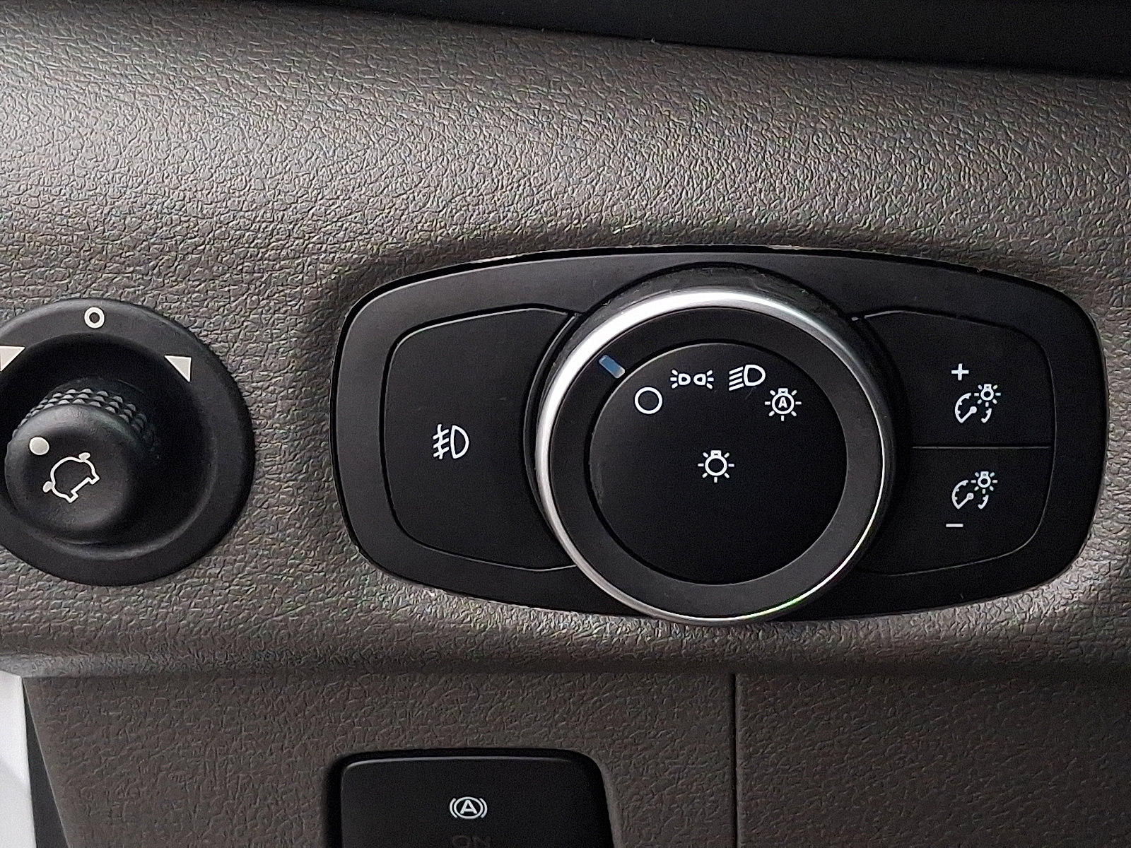 Certified 2023 Ford Transit 250 Low Roof w/ Exterior Upgrade Package image 24