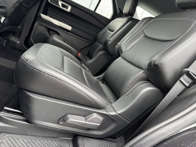 Certified 2023 Ford Explorer XLT w/ Equipment Group 202A image 10
