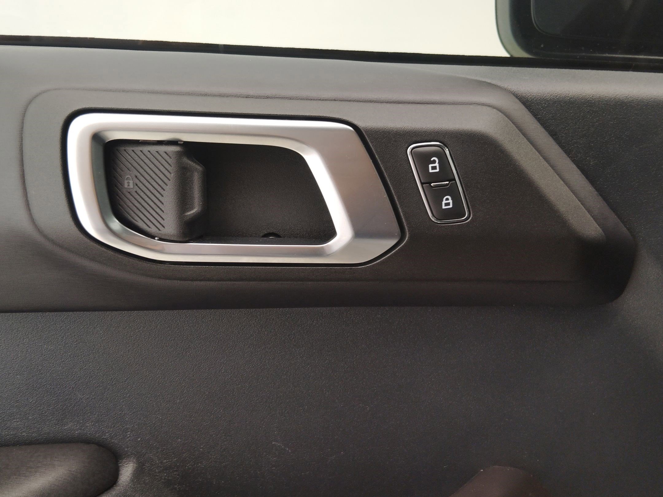 Certified 2024 Ford Bronco Badlands image 21