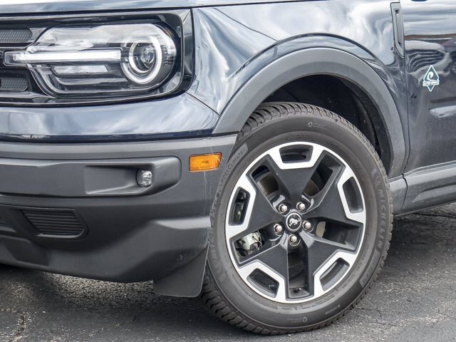 Certified 2023 Ford Bronco Sport Outer Banks w/ Tech Package AWD/4WD image 4