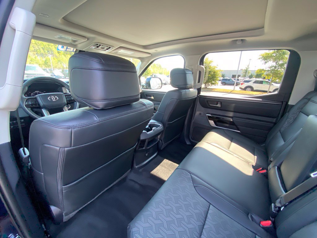 Used 2024 Toyota Tundra Limited AWD/4WD image 25
